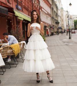 Vintage enkellengte korte trouwjurken 2020 vermoeide tule rok satijnen bruid jurk kleine witte jurk thee-lengte bruidsjurk aangepast