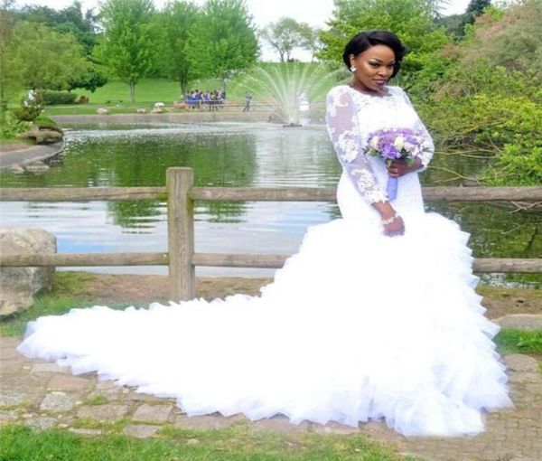 Robes de mariée sirène en dentelle en perle vintage avec manches longues plus taille blanche à volants country country robes de mariée africaine avec 6954608