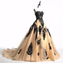 Vintage Zwarte Gothic Trouwjurken Sweetheart Lace-up Kant Tule Kleurrijke Bruidsjurken Non White Robe de Mariee Nieuwe Verkoop
