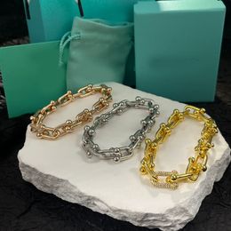 Vintage armband luxe ontwerper kristal paar polsband manchet armband voor vrouwen 18K goud verzilverd titanium stalen armband bruiloft feest mode-sieraden cadeau