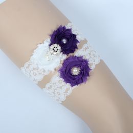 Vintage Bridal Garters Prom Karter Bruids Bruiloft Karter 2 Stuk Set Paars Kant Rhinestones Parels Kristallen Op voorraad Goedkope Plus Size