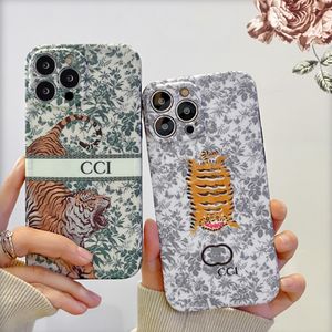 Étuis de téléphone portable vintage Luxyry Designer Tiger Flower Phone Case pour iPhone 15 14 13 12 11 Plus Pro Max Xs Xr X Classic Brand Antichoc Phonecase pour femmes hommes