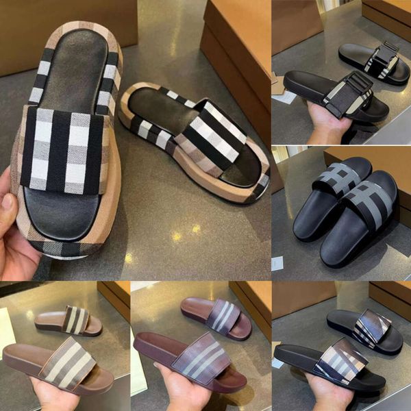 Vintage Check Slippers Designer Sandal Men Summer Casual Slides de goma Suella de la playa al aire libre Tamaño del control deslizante EU35-46 con caja 504