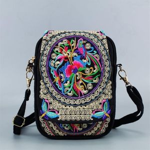 Sac Vintage de Style National chinois pour femmes, sac à bandoulière ethnique brodé Boho Hippie pompon fourre-tout Messenger265o