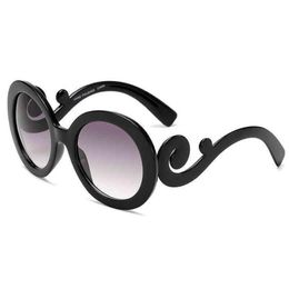 Vintage Cloud Sun Glass 2021 Cadre en plastique de mode Baroque Sunglass Women2931