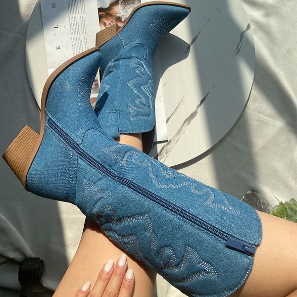 Vintage Denim Blue 102 Cowboy Femmes Broided Pointy Toe Square Talled Mid Calf Western Boots Chaussures 230807