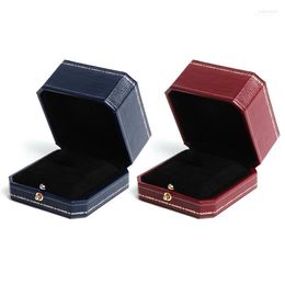 Vintage Design Luxe Ring Box Perfect Engagement Prop Valentine Huwelijksgeschenken Sieraden Zakjes Tassen Toby22