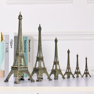 Vintage Design Metal Crafts 3D Parijs Eiffeltoren Metallic Model Brons Kleur Thuis Ornament voor Verjaardagsgebeurtenis Schieten Prop Bruiloft Decoratie Benodigdheden