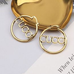 Vintage Designer Oorringen voor Dames Meisjes Luxe Gouden Geometrische Grote Cirkel Oorstekers Valentijnsdag Cadeau Diverse 2024