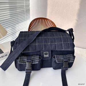 Vintage Designer Unisex Denim Schoudertas Vierkante Tas 36x22cm Geruit Patroon Verstelbare Brede Band Multi Pochettes Grote Capaciteit Cross Body Messenger Flap Rits Zakken