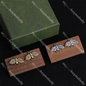 Vintage Diamond Bee Oorbellen In elkaar grijpende Letter Studs Crystal Studs Oorbellen Met Doos Sieraden Accessoires