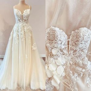 Vintage Elegant A Line Wedding Jurken Spaghetti Riets Sweetheart Bridal Jurk Garden Scatter Gold Dress Vestido de Novia Sweep Train Custom Maat