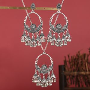 Boucles d'oreilles pendantes à charme de charme à filet et ethnique