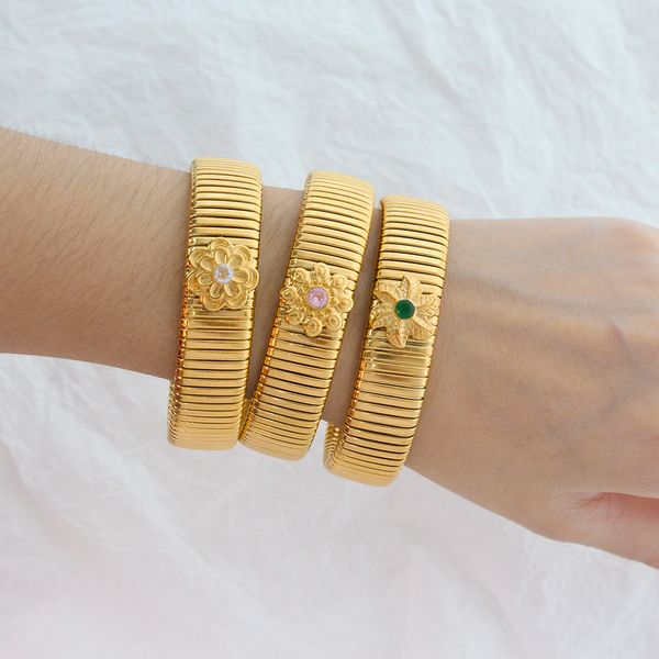 Bracelet design floral vintage en acier inoxydable plaqué or, bijoux de rue pour femmes, chaîne de gorge d'oie, bijoux faits à la main