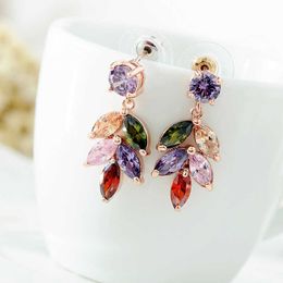 Vintage Floral Leaf Charm Wedding Boho Dangle Drop Earring Vrouwelijke Kleurrijke Kubieke Zirkoon Earring Voor Vrouwen Bruid Rose Gold Esthetische Piercing Oorbellen Sieraden