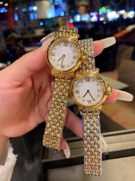 Vintage Gold Color Roman Number Watch Women Quartz Polshorge roestvrijstalen zilveren band Witte parelmoer Shell horloges vrouwelijke klok 32 mm