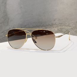 Vintage Gold Metal Pilot Lunettes de soleil Brown Gradient Lens Men Summer Sunnies gafas de sol Sonnenbrille UV400 Eye Wear with Box