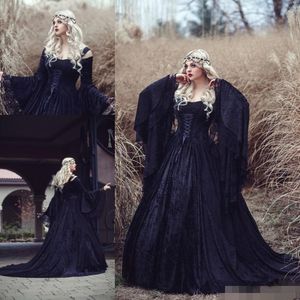 Vintage gotische jurken Black Long Julit Mouwen riemen Corset Hallowen Sweep Train Lace Applique trouwjurken Vestido de novia