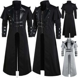 Vintage Halloween Middeleeuwse Steampunk Assassin Ees Piraten Kostuum Volwassen mannen Zwart Lang gesplitste jas Gothic Armor Leather Coats