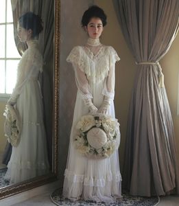 Vintage col haut une ligne robe de mariée longueur de plancher 2022 pays dentelle tulle robes de mariée volants plis gonflés princesse médiévale robes de mariée
