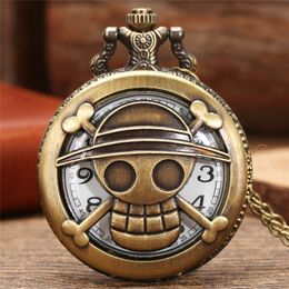 Vintage Hollow Out One Piece Design Pocket Watch Anime Cosplay Bronze Quartz Horloges kettingketen voor mannen vrouwen cadeau