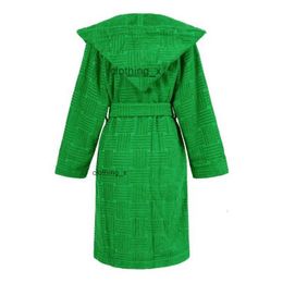 Vestidos de vestir de jacquard vintage Ropa de dormir INS Moda Diseño de toalla verde Batas de baño Para mujer Otoño Invierno Albornoces de algodón Recién llegado1879737