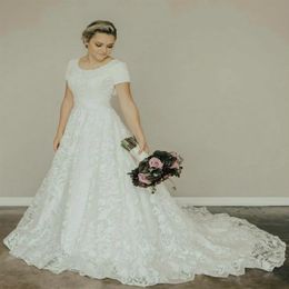 Vestido de novia largo y modesto de una línea de encaje vintage con mangas cortas Escote redondo Botones en la espalda Vestidos de boda de campo elegantes y sencillos Mode271O