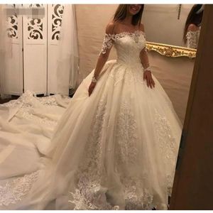 Vintage kant -appliques prinses baljurken strapless trouwjurken van de schouder pure lange mouwen bruid jurken bruiloft gow237v