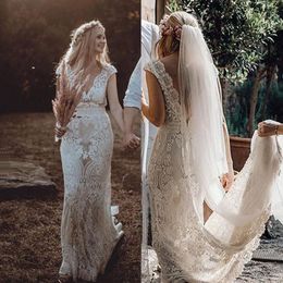 Vintage kanten tuin boho trouwjurk v nek dop mouwen open rug bruid jurken aangepast ivoor en champagne houten lange kolom mantel rustieke backless bruids