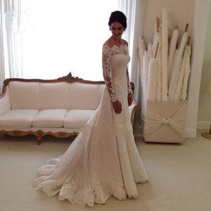 Robes de mariée sirène en dentelle vintage avec manches longues 2018 blanc Bateau balayage train robes de mariée formelles Buyer Show