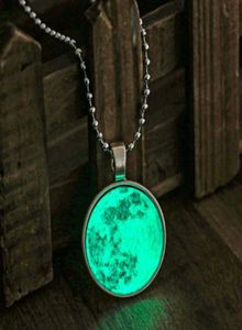 Vintage Long Moon Glow in the Dark Necklace for Women Sieraden Cabochons Lunar Pendant Orcence Light81671613051365