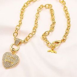 Collier de coeur d'amour vintage pour femmes