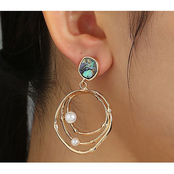 Boucles d'oreilles rondes irrégulières en métal Vintage pour femmes, style Boho, Simple, coquille naturelle, perles, accessoires de plage d'été