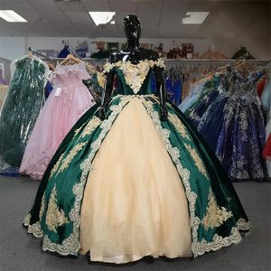 Vintage Mexicaanse meisjes smaragdgroene groene veet quinceanera -jurk met gouden pailletten kanten applique off schouder op maat gemaakt