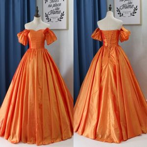Vintage oranje Assepoester prom jurken baljurk van de schouder Juliet met handgemaakte bloemen met korte mouwen gedrapeerd speciale gelegenheid jurk g 242d