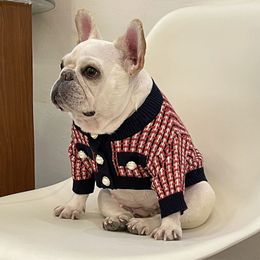 Vintage Plaid Dog Apparel Ins Mode Pet Gebreide Sweater Puppy Teddy Schnauzer Outdoor Sweaters met Pearl