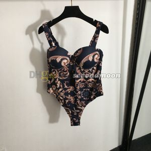 Swimwear à imprimé vintage MAINTRAINE DE TAILLE HEUR