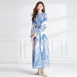 Vintage Imprimer Blanc Maxi Robe Robe Femmes Designer Paisley Floral Élégant Fit Parti Robes Bohème 2023 Automne Hiver Piste Col Montant Slim Vacances Robes