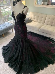 Vintage Purple and Black Mermaid Wedding Dresses Gothic Lace Appliques Beaded Sheer Neck Long Train Boho Bridal Gown Robe De Mariage 2023