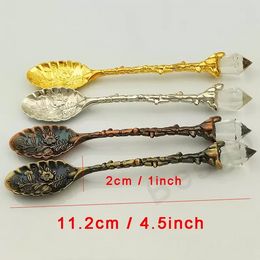 Vintage Royal Style Spoon Metal Curved Coffee Cuffures Forks avec Crystal Head Kitchen Fruit Prikkers Dessert Ice Cream Scoop Gift DBC C0414