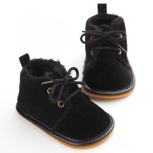 Vintage fond en caoutchouc hiver bébé chaussures bottes antidérapant nouveau-né infantile t-attaché premiers marcheurs Super chaud chaussons Zapatos