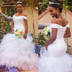 Vestido de novia de sirena sexy vintage Vestido de novia de novia africana con cuello de joya transparente Vestido de Novia robes de mariee271o
