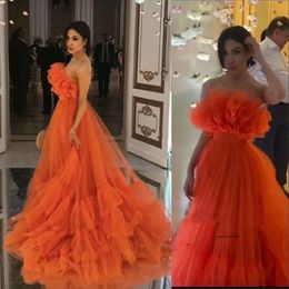 Vintage sexy oranje ruches tule prom feestjurken strapless gelaagde plus size avondjurk een lijn speciale ocn jurken vloer lengte open terug 0431