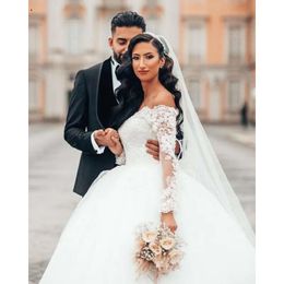 Robe De mariée Vintage en dentelle transparente, col en V, bouffante, avec des appliques de perles, blanche, manches longues, arabe, Robe De Mariage BC