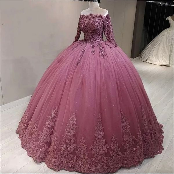 Vintage Sheer Manches Longues Robe De Bal Quinceanera Tulle Dentelle Appliques Cristaux Soirée De Bal Robes Ados Doux 15 Vestidos Plus La Taille