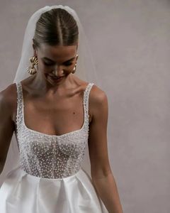 Vintage court une robe de mariée en ligne 2024 Spaghetti Stracles Perles Top Satin Satin Satin Bride Bride Party Vestidos de Noiva Robe de Mariage