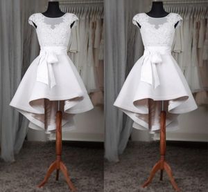 Vintage korte jurken een lijn 2021 schep nek kanten applique high low op maat gemaakte dop mouwen bruids jurk sash robe de mariee 403 403