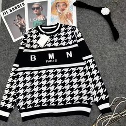 Vintage Side Button Striped Cardigan Brand Designer Sweater Mujer Gyaru Fashion Knitted Top bálsamo Jumpers Mujeres hombres y mujeres Fall Outer Clothing miu thom