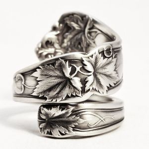 Vintage posrebrzany nieregularny pierścień liść klonu grawerowane pierścienie spiralne dla kobiet mężczyzn Punk Gothic Party biżuteria N3Z314