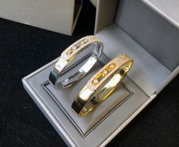 Bracelet de manchette large de style vintage pour les femmes Bracelet mobile en zircon déplacer des bijoux de mariage Bracelet en pierre coulissante